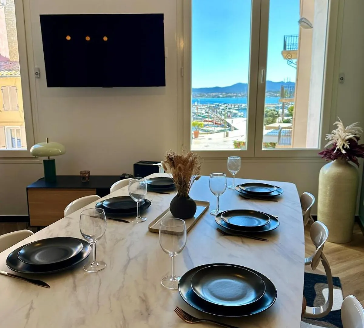 Lebellevue Apartment Sanary-sur-Mer France